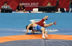 Baku 2017: Ilham Aliyev presents medals to Greco-Roman wrestling winners (VIDEO) (PHOTO)