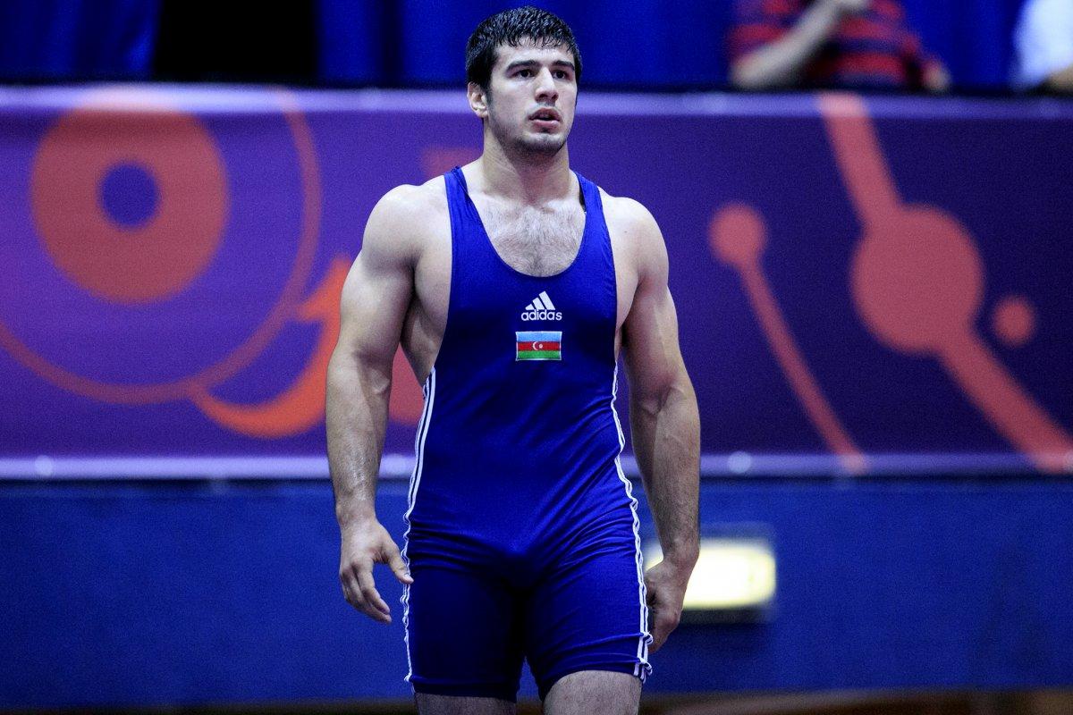 Azerbaijan’s Abbasov wins wrestling gold at Baku 2017