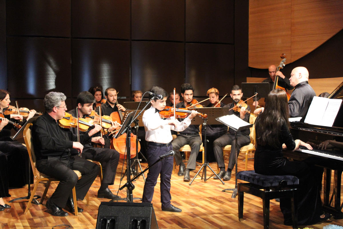 Юные дарования продемонстрировали свои таланты в Баку (ФОТО) - Gallery Image