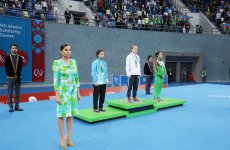 First Vice-President Mehriban Aliyeva awards wrestlers at Baku 2017 (PHOTO, VIDEO) (UPDATED)