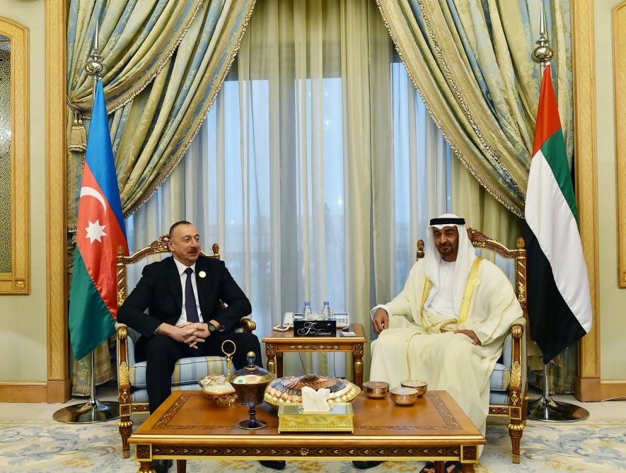 Президент Ильхам Алиев встретился с заместителем главнокомандующего Вооруженными силами ОАЭ принцем Абу-Даби