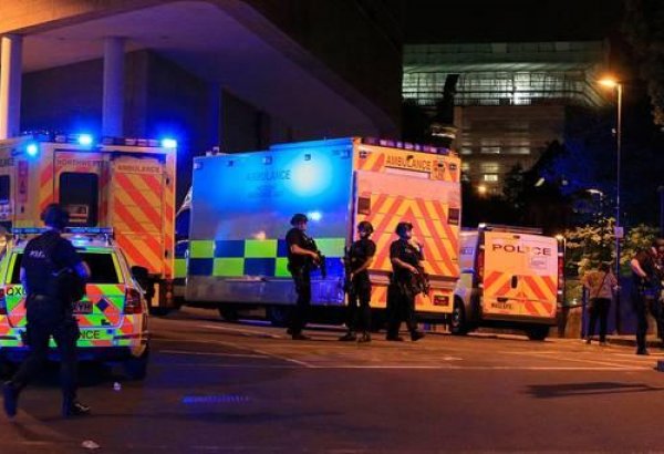 В Большом Манчестере проходит полицейская операция с участием саперов