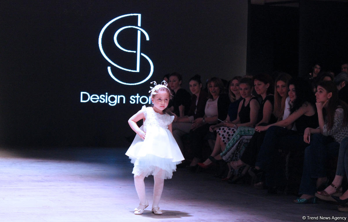 Azerbaijan Fashion Week: Дебютное дефиле Design Stories by Sevinj Karimova встречено овациями (ФОТО)