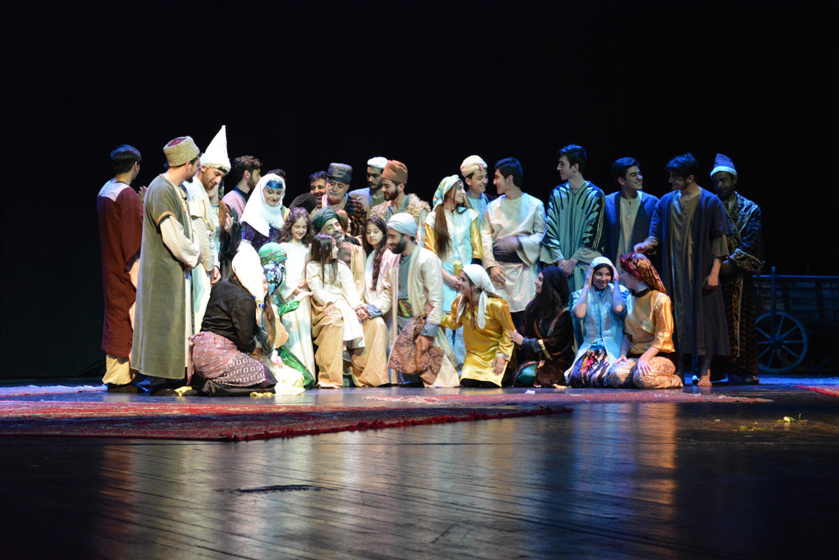 Azərbaycan Dövlət Musiqili Teatrın səhnəsində "Eşqə yolçuluq" (FOTO)