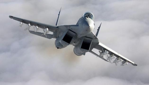 На северо-востоке Алжира разбился истребитель Су-30