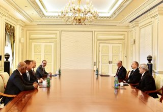 Ilham Aliyev meets delegation led by Statoil executive vice-president