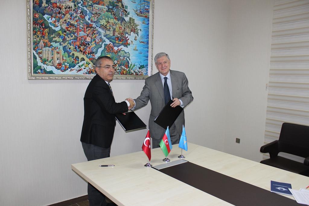 МАК и Турция подписали авиационное соглашение в Баку