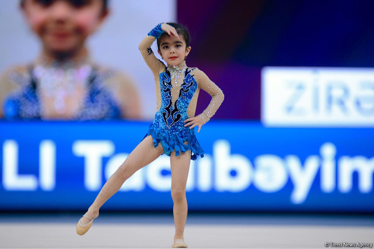 Uşaqların Beynəlxalq Müdafiəsi Gününə həsr olunmuş bədii gimnastika yarışına start verilib (FOTO)