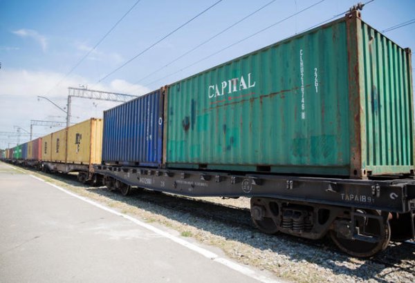 За 9 месяцев по железным дорогам Азербайджана перевезено 700 тыс. российских грузов