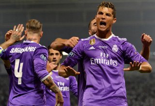 Two-goal Ronaldo keeps Madrid kings of Europe (VIDEO)