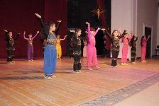 Бакинское небо, украшенное национальными танцами (ФОТО)