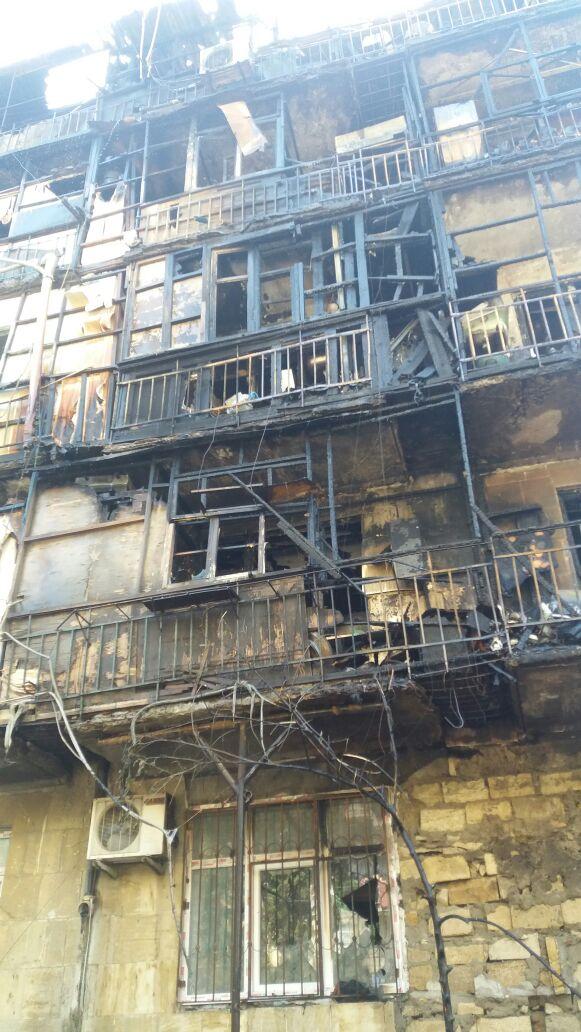 Пострадавшие от пожара в бакинском общежитии будут обеспечены временным жильем - вице-премьер (ФОТО)