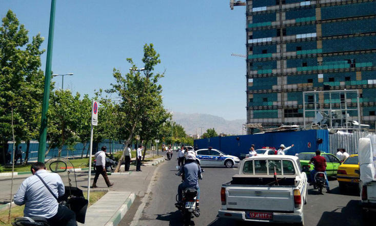 İran parlamentində atışma: 7 ölü, 8 yaralı (YENİLƏNİB-5) (VİDEO/FOTO)