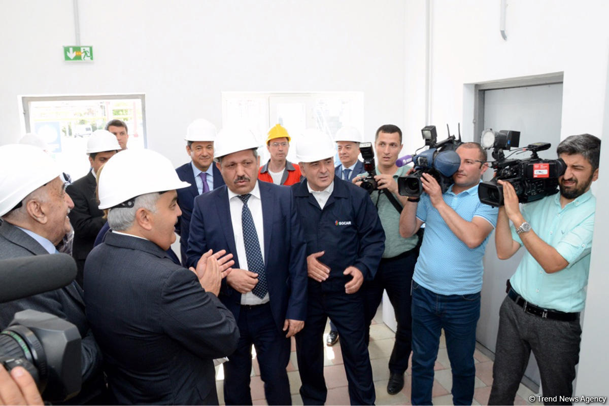 SOCAR Neft Emalı Zavodunda yeni qurğu istifadəyə verib (FOTO)