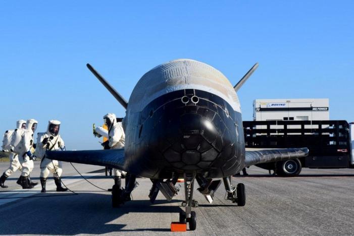SpaceX wins launch of U.S. Air Force X-37B space plane