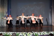 Танцуют все! Яркий концерт в Баку (ФОТО)
