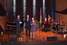 Bakıda Azərbaycan, Fransa və Belçika Caz triosunun konserti keçirilib (FOTO)