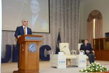 Nobel Ödüllü Türk Bilim İnsanı Sancar Azerbaycan'da