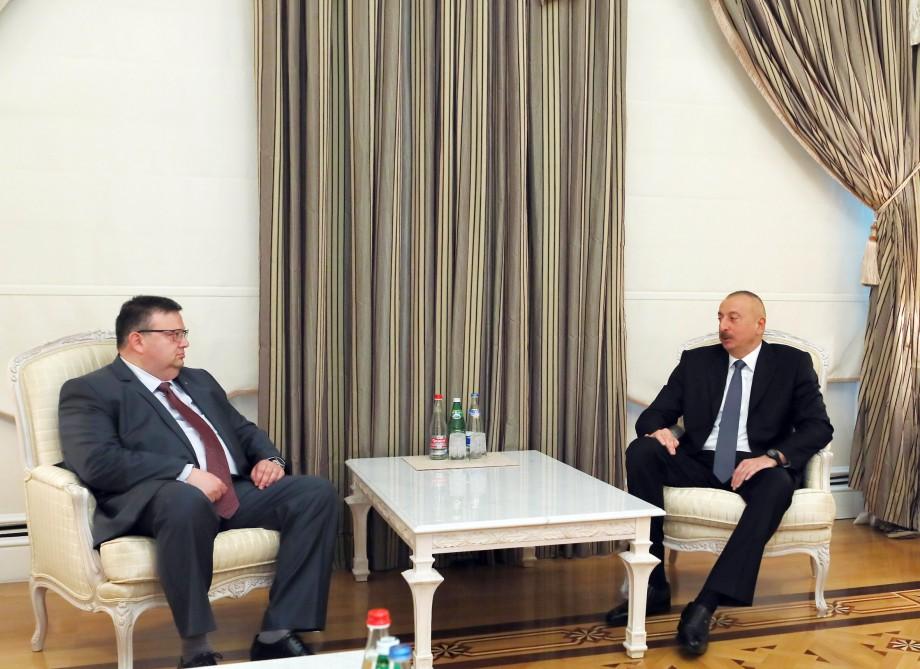 Ilham Aliyev receives Bulgarian prosecutor general with delegation (PHOTO)