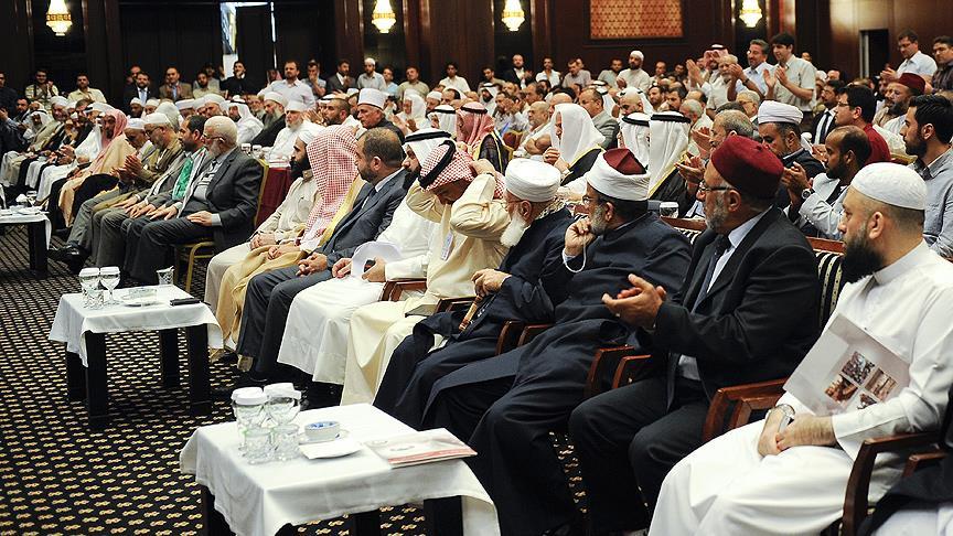 Dünya Müslüman Alimler Birliği: Katar'a yönelik abluka en kısa sürede kaldırılmalı