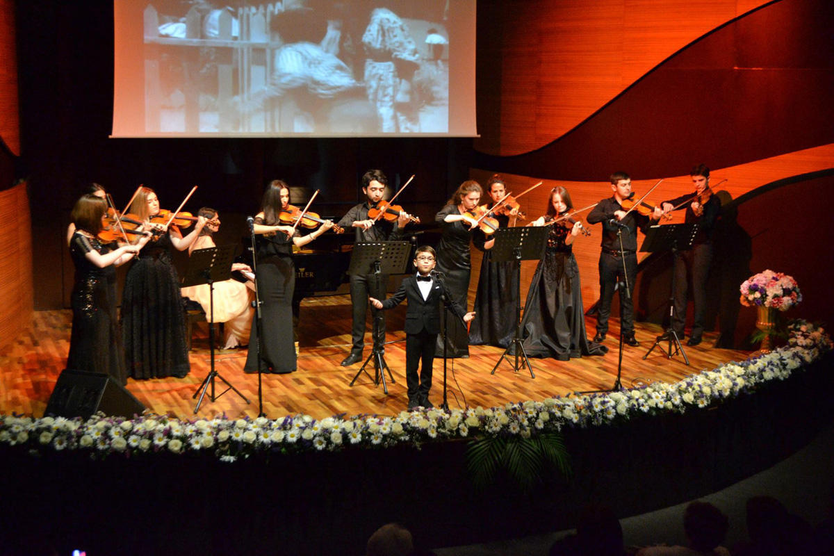 Beynəlxalq Muğam Mərkəzində Qurtuluş gününə həsr olunmuş konsert keçirilib (FOTO)