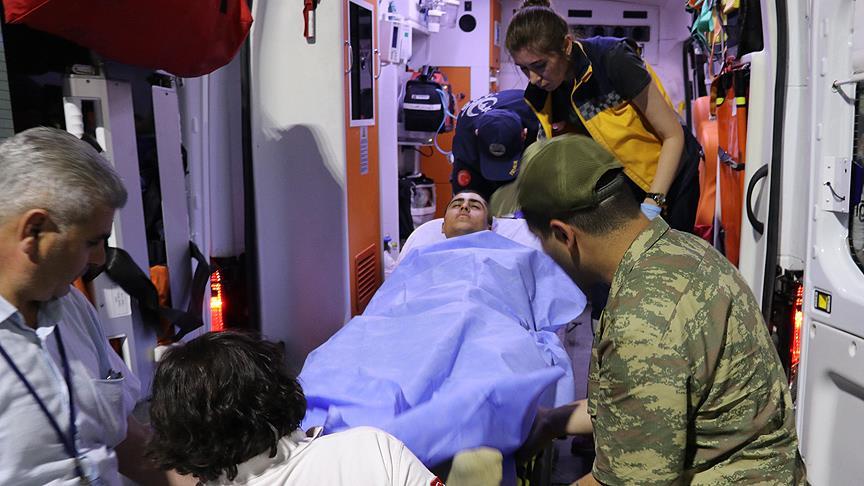 Manisa'da 44 askerin tedavisi sürüyor