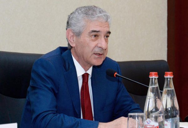 Али Ахмедов: В Азербайджане ежегодно должны открываться 100 тыс рабочих мест