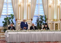 Ilham Aliyev attends Iftar ceremony on occasion of Ramadan