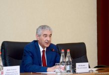 Али Ахмедов: В экономической сфере Азербайджана планируются коренные реформы (ФОТО)