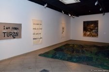 В Yay Gallery открылась выставка "Между морем и горами" (ФОТО)