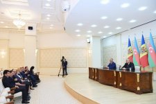 Presidents of Azerbaijan, Moldova make press statements (PHOTO)
