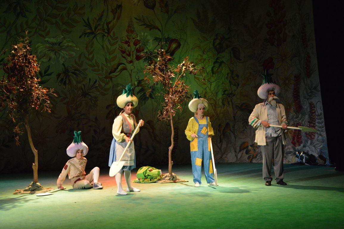 Синьор Помидор и принц Лимон завершат театральный сезон (ФОТО)