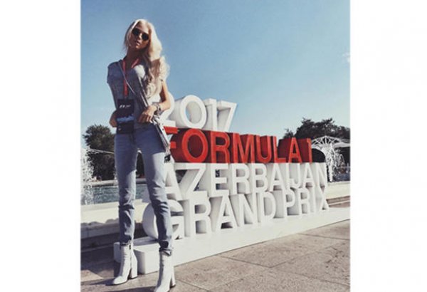 Российская модель Алена Шишкова в Баку: "Потрясающая атмосфера..."