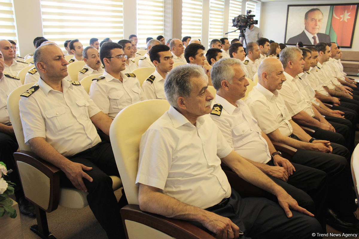 Dənizçilər peşə bayramlarını qeyd edirlər (FOTO)