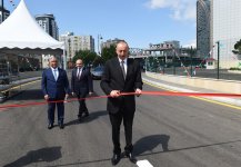 Prezident İlham Əliyev Bakıda yeni salınan yolun açılışında iştirak edib  (FOTO)