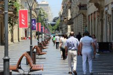 Фанаты Формулы-1 изучают достопримечательности азербайджанской столицы (ФОТОСЕССИЯ)