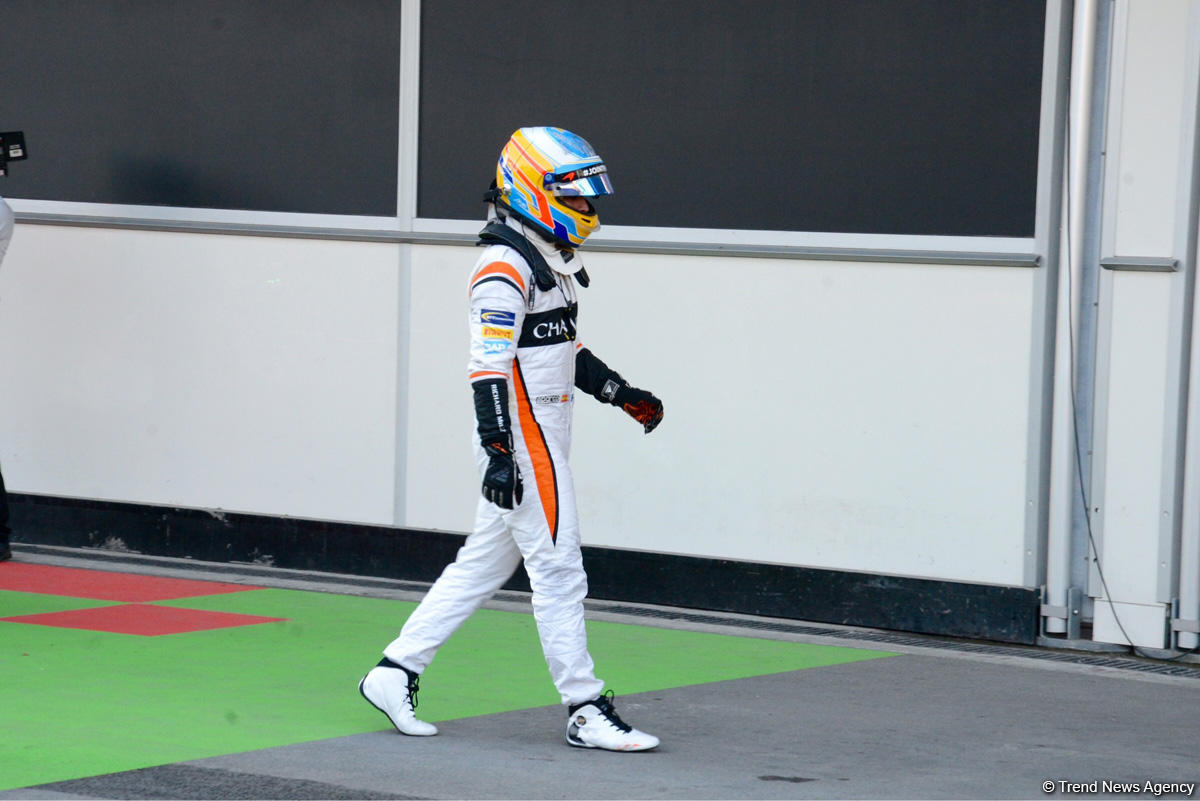 Даниэль Риккардо стал победителем Гран-при Азербайджана Формулы 1 (ФОТО)