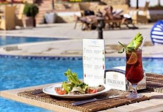 "Excelsior Hotel & Spa Baku"da açıq hovuzun yay mövsümü başlayır