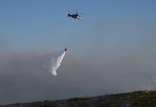 Türkiyədə yanğınsöndürən helikopter qəzaya uğrayıb