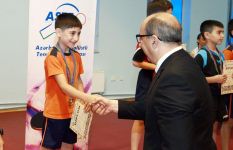 Stolüstü tennis üzrə Azərbaycan birinciliyi başa çatıb (FOTO)