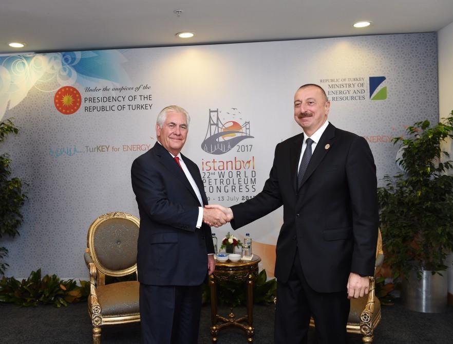 Cumhurbaşkanı İlham Aliyev ABD Dışişleri Bakanı Tillerson'u kabul etti