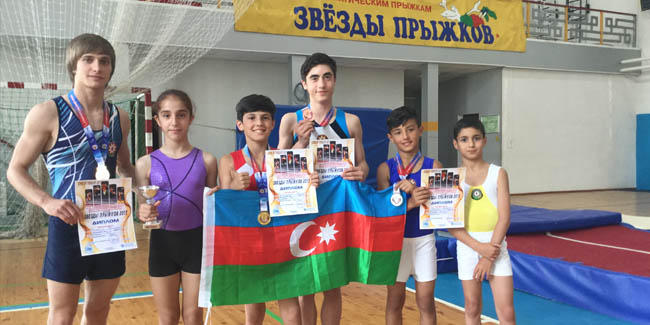 Азербайджанские гимнасты успешно выступили на Открытом турнире России по тамблингу