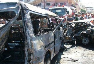 Explosion destroys army bus in central Damascus