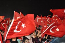 В Анкаре состоялось открытие памятника жертв попытки военного переворота (ФОТО)