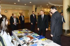 Президент Ильхам Алиев принял участие в азербайджано-латвийском форуме в Риге (ФОТО)