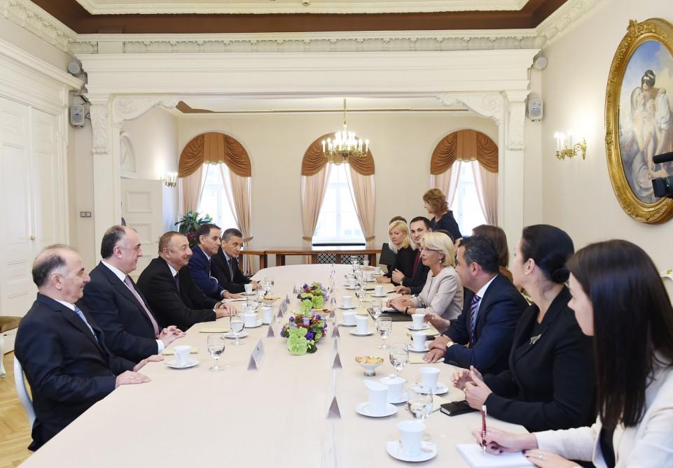 Ilham Aliyev meets speaker of Latvian parliament (PHOTO)