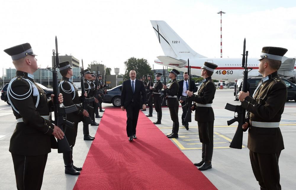 Завершился официальный визит Президента  Ильхама Алиева в Латвию (ФОТО)
