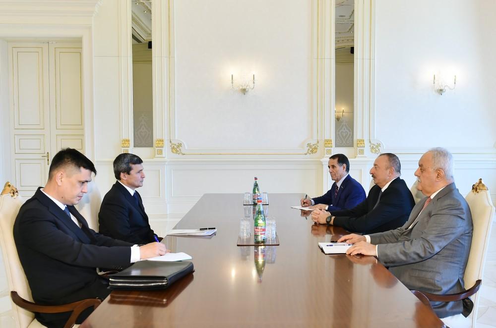 Президент Ильхам Алиев принял зампредседателя Кабинета министров Туркменистана (версия 2)