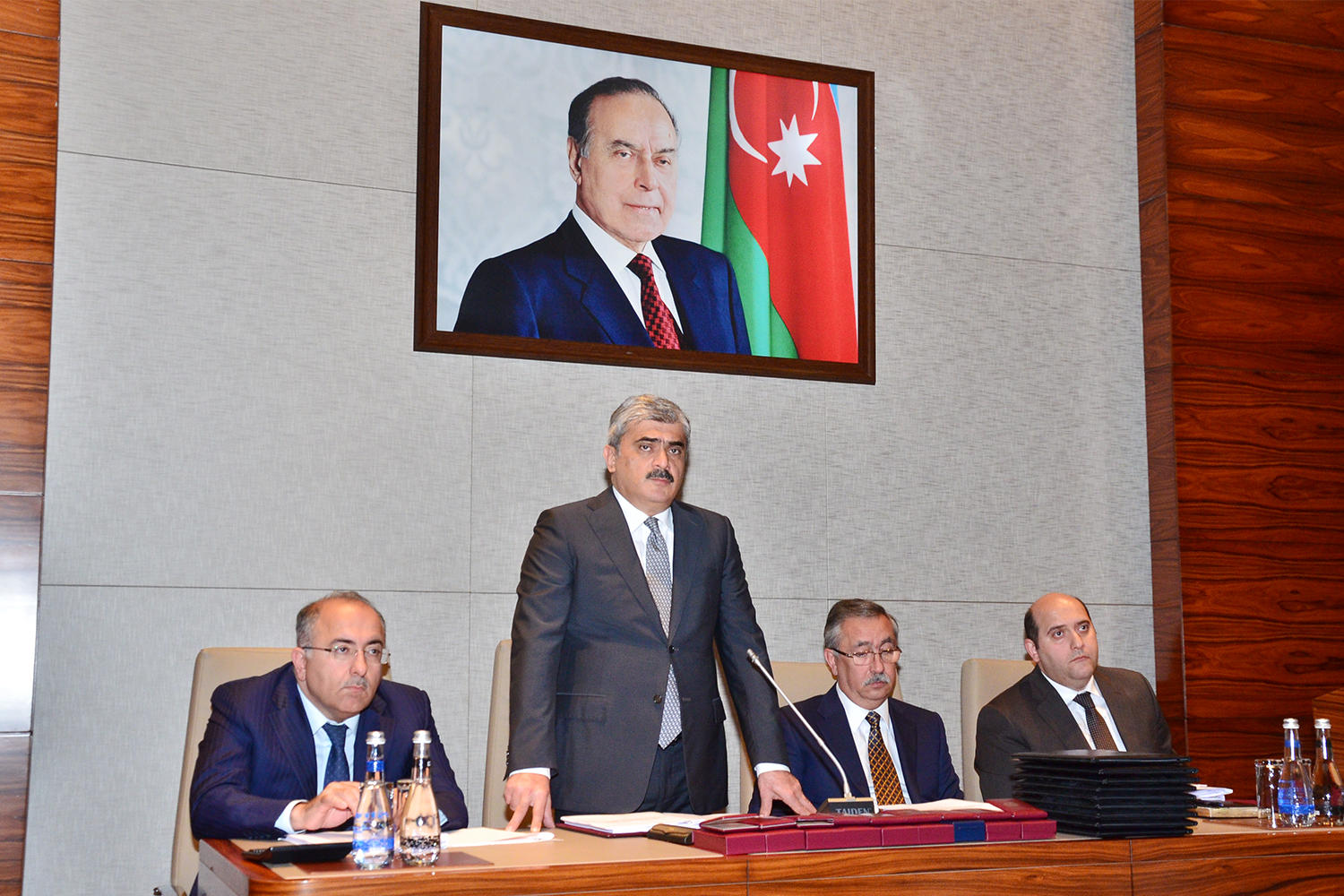 Определены основные направления госбюджета Азербайджана на 2018 г. (ФОТО) (версия 2)