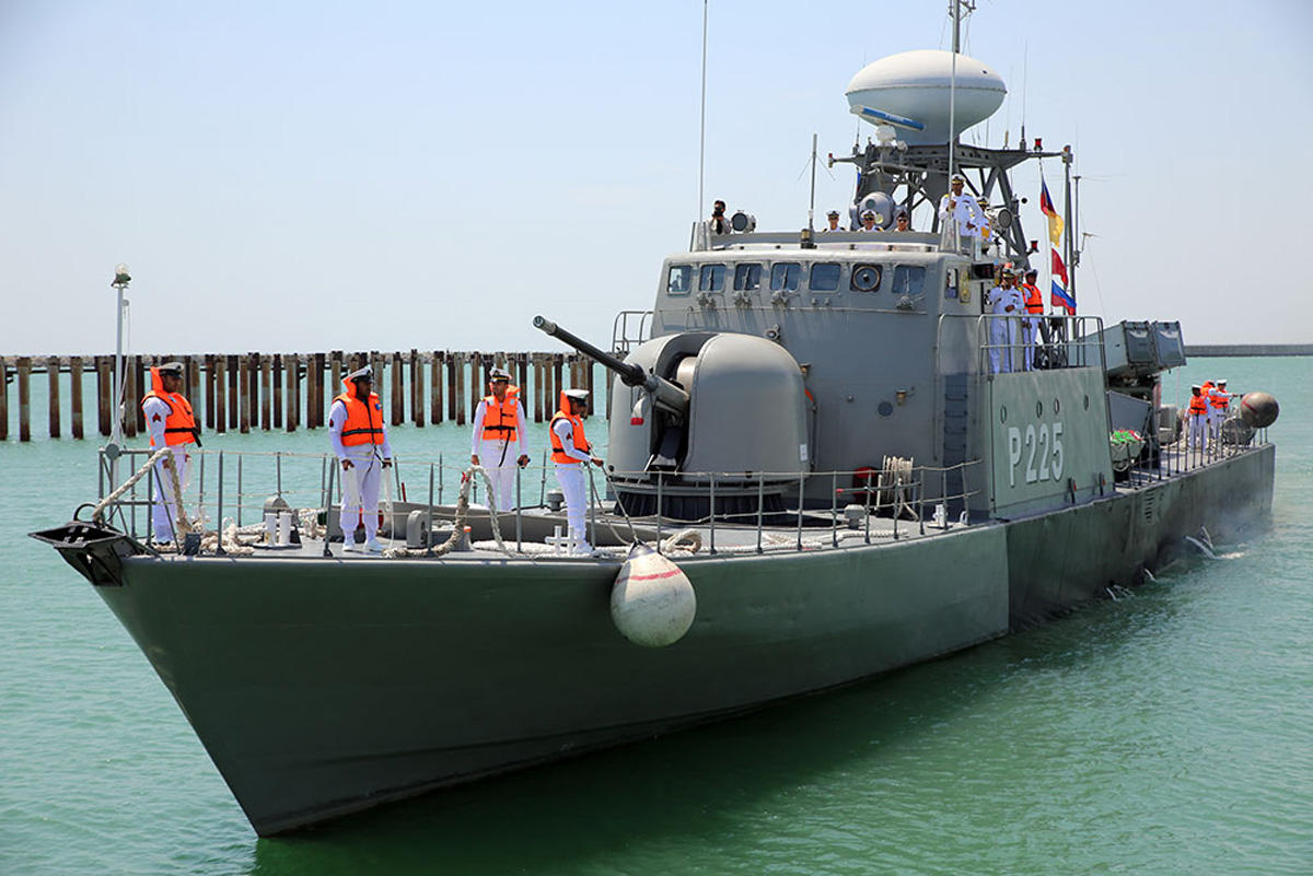 В Баку прибыли военные корабли Ирана и Казахстана (ФОТО)